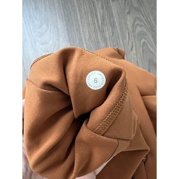 Lululemon Swift Speed High-Rise Tight 28" Butternut Size 6 Legging Athletic Pant - Picture 4 of 9